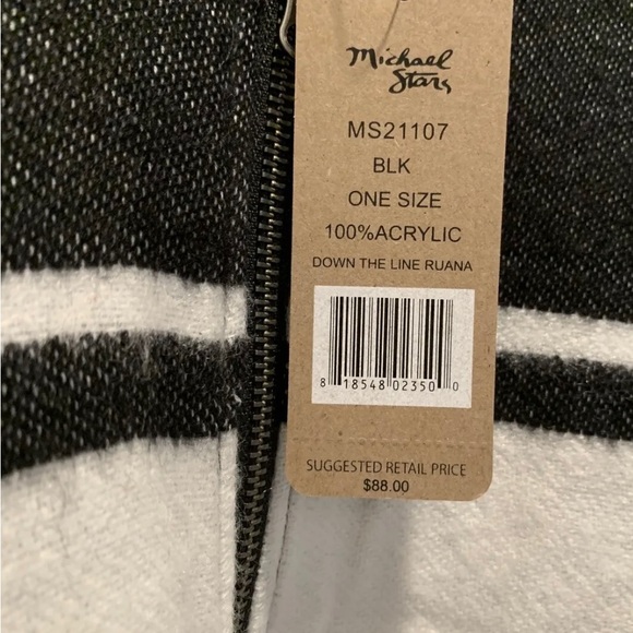 NWT- Michael Stars poncho - Picture 5 of 7